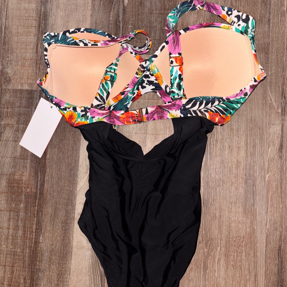 NWT Swimsuits For All Floral Black One Piece - Picture 2 of 3